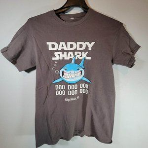 Daddy Shark Mens T-Shirt Doo Doo Doo Doo Doo Doo Key West, FL Florida Size L